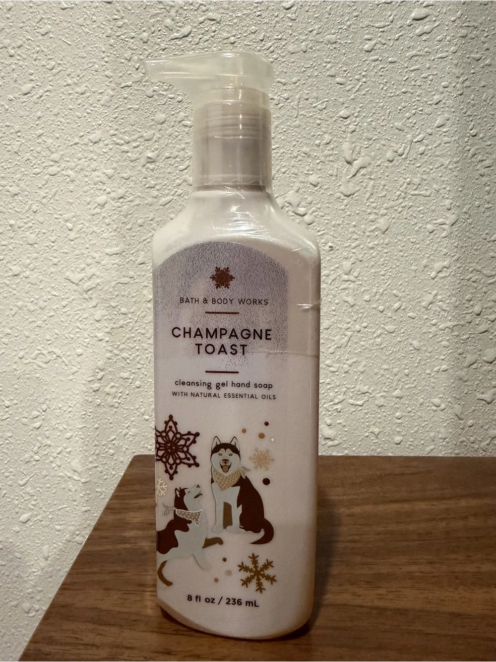 Bath & Body Works Champagne Toast Cleansing Gel Hand Soap